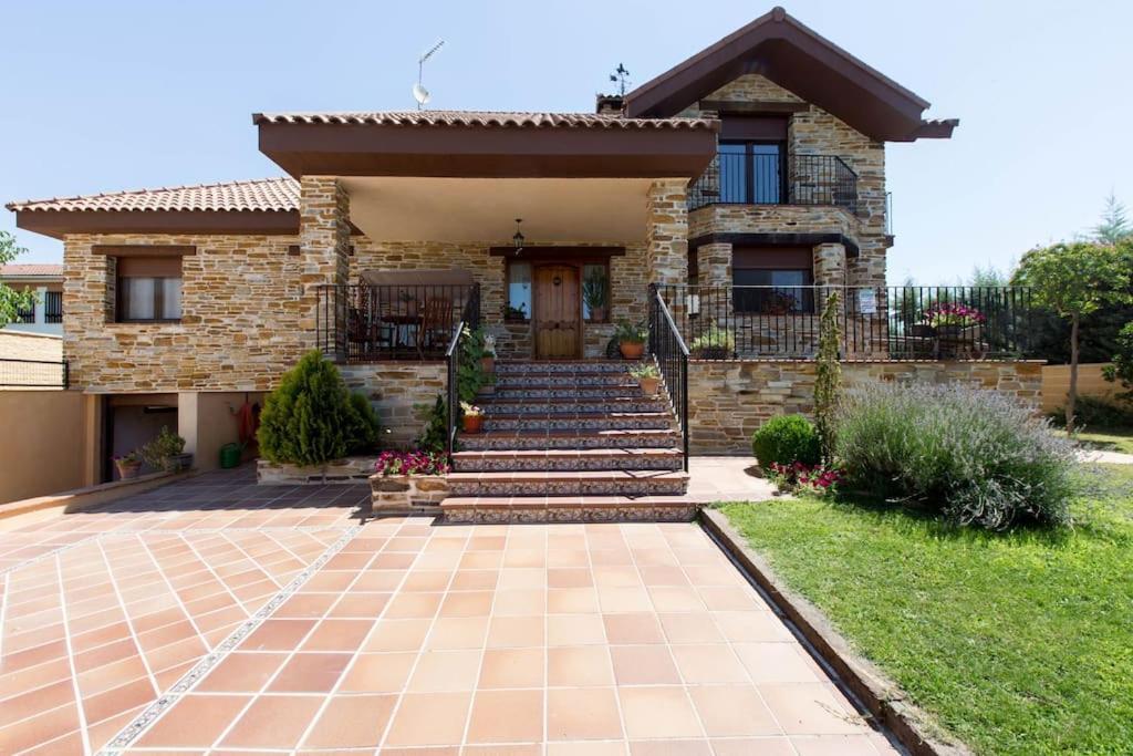 Los Rosales De Venturada מראה חיצוני תמונה